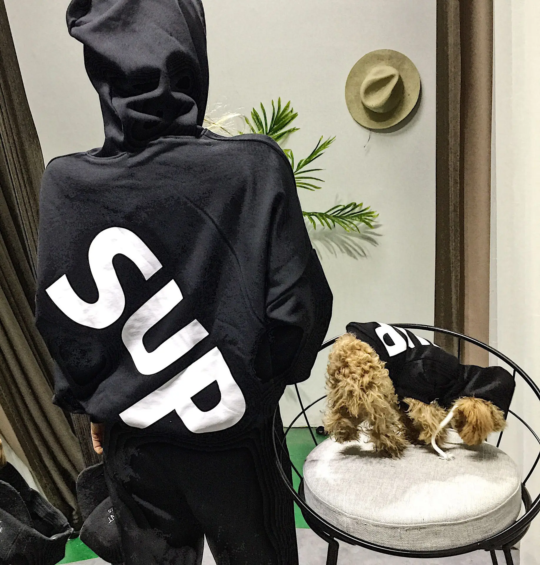 

Pet Clothes For Puppies Kittens French Bulldog Coat New Cat Cotton Hoodie Family Macthing Costume Parent-Child Matching Jackets