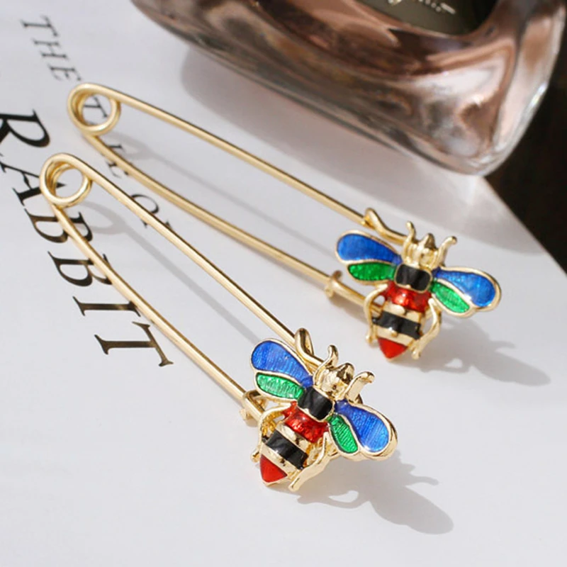 

DoreenBeads 6.5x2cm Multicolor Enamel Bee Brooches Safety Pin Brooch Fashion Accessory for Kids Women Suit T-Shirt Sweater Coat