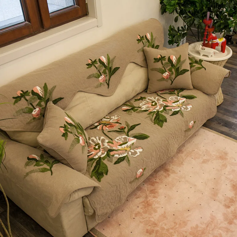 Tarohome Non slip Sofa Pad Flower Embroidery Sofa Cover Fashion Couch
