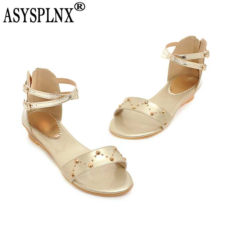 ASYSPLNX Brand 2018 Summer Fashion Patent Leather Gold Silver Sandals Round toe Rivet Crystal 