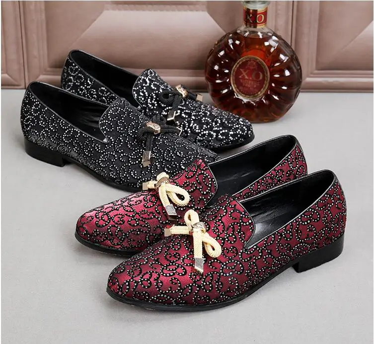 Noir Hommes Cloutés Or Cuir En De rouge Formelles Véritable Occasionnels Métallique Luxe Mariage Pour Mocassins Chaussures Noir rouge Gland Mode PUWa6Y7qq