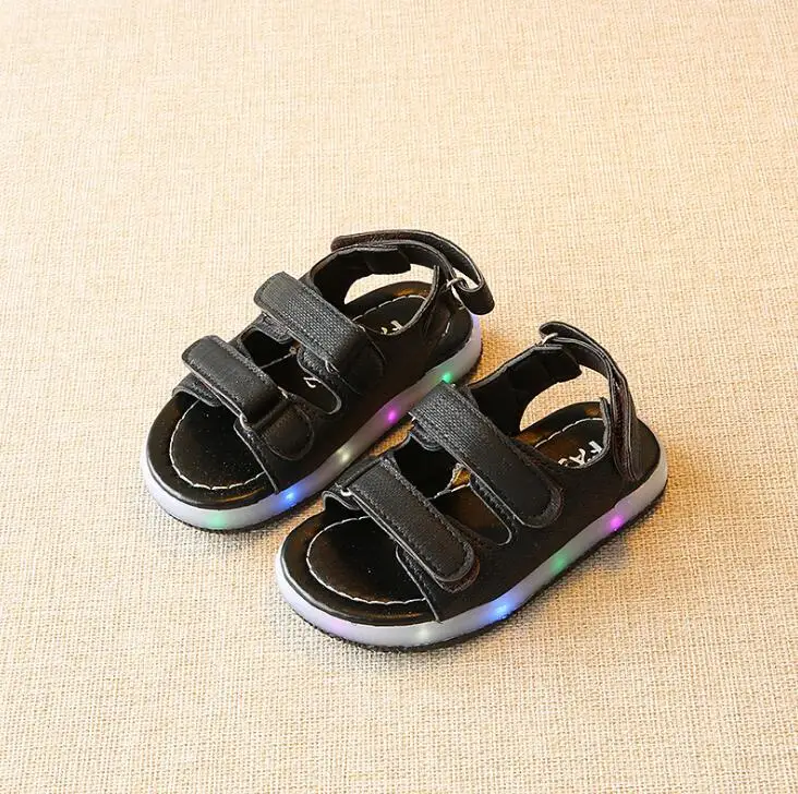 

Children Beach Sandals Summer Kids LED Shoes Baby Boys Casual shoes for girls Sandal with lights chaussure enfant