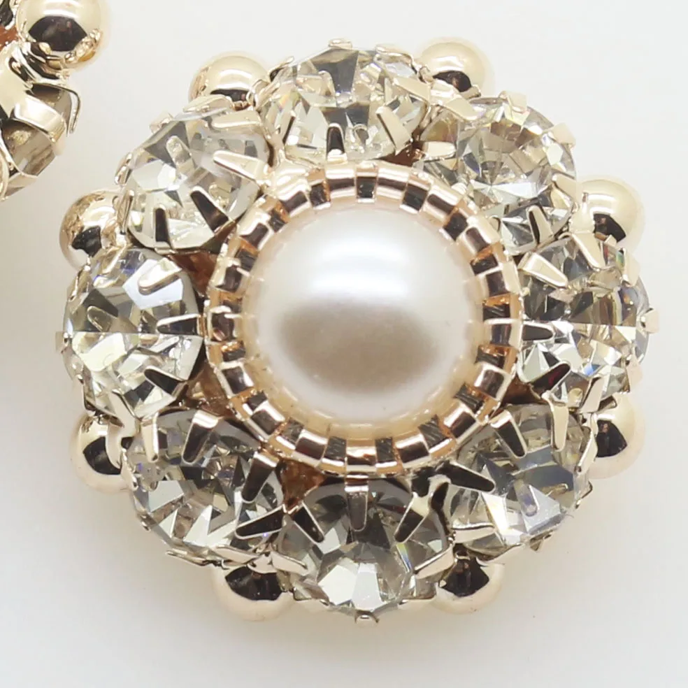 Новые 10 шт 26 мм с кристаллами, с цветами из страз Кнопки DIY ремесло украшения Серебряные швейные принадлежности - Цвет: White pearls