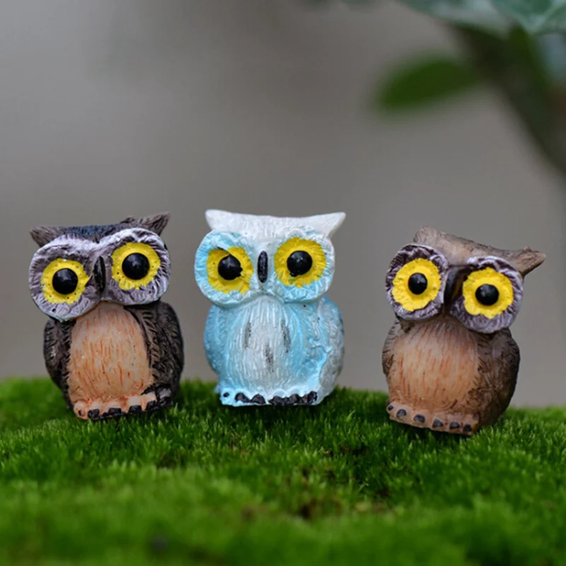 

1 PCS Artificial Owls 3 Colors Fairy Garden Miniatures Mini Gnomes Moss Terrariums Resin Crafts Figurines For Garden Decoration