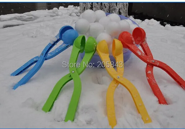 

Winter Sports Toy Snowball Maker Kids Snow Scoop Maker