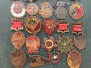 

16PC CHINA CHINESE SONGJIANG MILITARY HELP KOREAN WAR MEMORIAL MEDAL