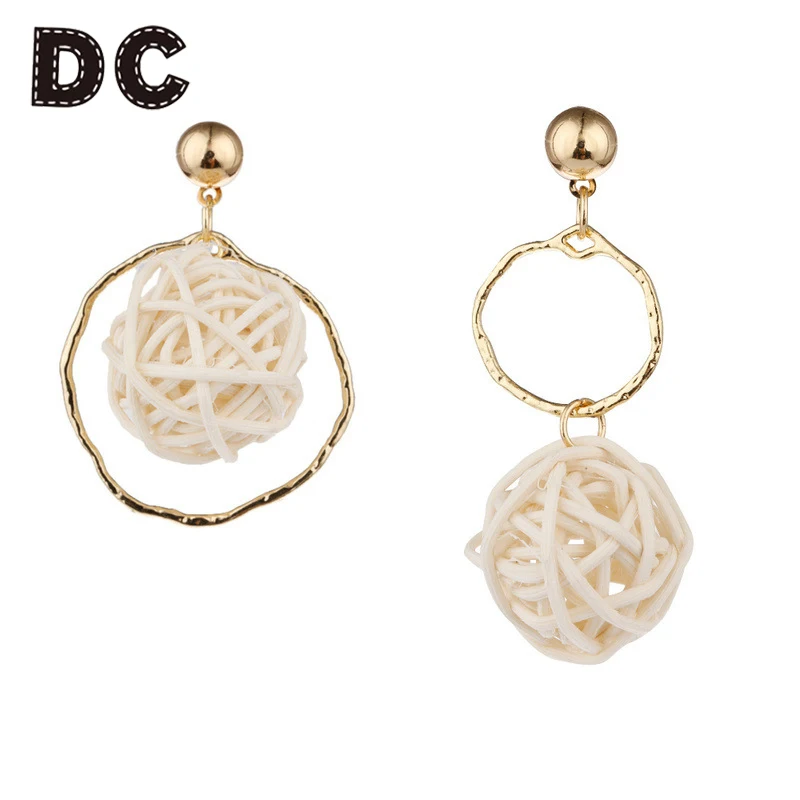 

DC 2019 New Trendy Handmade Round Rattan Knit Earrings For Women Bohemian Vintage Alloy Circle Beads Dangle Statement Earrings