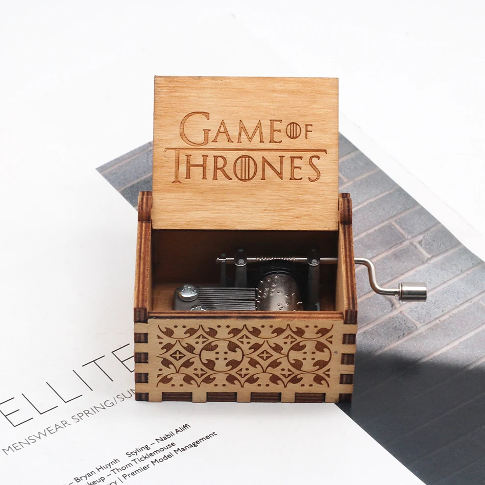 2018Hand Cranked Music Box Lord of the Rings Game Of Thrones Star Wars A Birthday Christmas Gift In Stock Wholesale