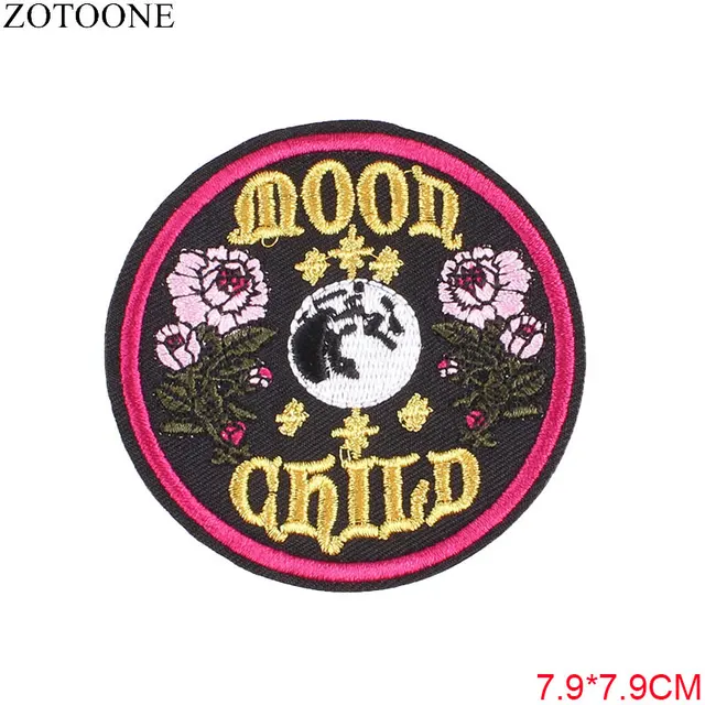 ZOTOONE Round UFO Parches Embroidered Iron on Patches For Clothing DIY Motif Stripes Clothes Stickers Alien Astronaut Badges E 30