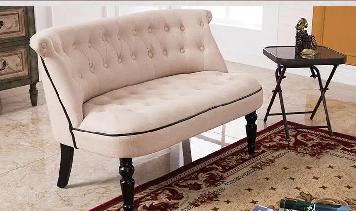 European Style Upholstered Loveseat Two Seater Sofa Living Room Furniture Modern Sofa Buttom Tufted Cushion Antique Wood Legs