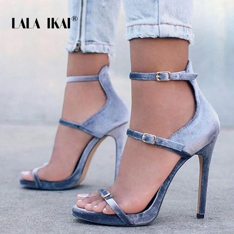 LALA IKAI/женские босоножки из флока на очень высоком каблуке вечерние с пряжкой