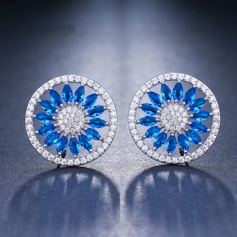 

Bettyue Brand Hot Sale Fashion Charm Personality Multicolor AAA Zircon Jewelry Stud Earrings For Woman Florid Wedding Party Gift