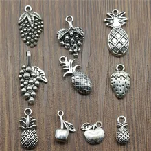 20 pièces breloques de fruits pin pomme pomme raisin pendentifs bijoux faisant des breloques de fraise pour Bracelet faisant la couleur argent Antique