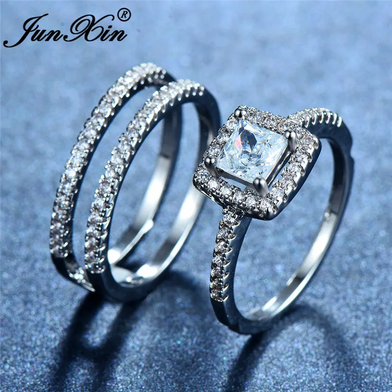 

JUNXIN 2pcs/Set Fashion Square Crystal Wedding Ring Sets For Women 925 Silver Filled Female Zircon Engagement Rings For Couples