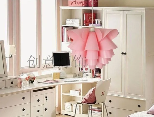 

FREE SHIPPING 5PCS Creative lamp act the role ofing pinecone lamp PP lotus lamp chimney droplight decor wall lighting