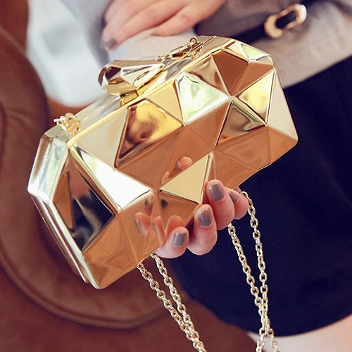 2017 new fashion geometric three dimensional metal chain ladies handbag evening bag day clutches mini purse