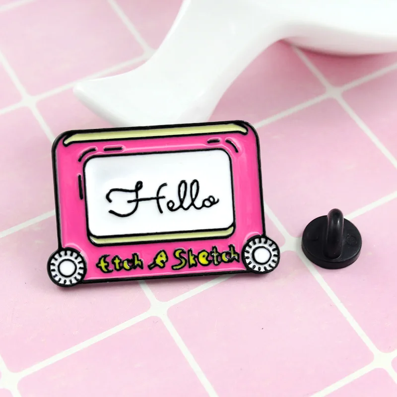 Мультяшная эмалированная брошь с розовой лентой Hello Sweet Music badge на рубашку