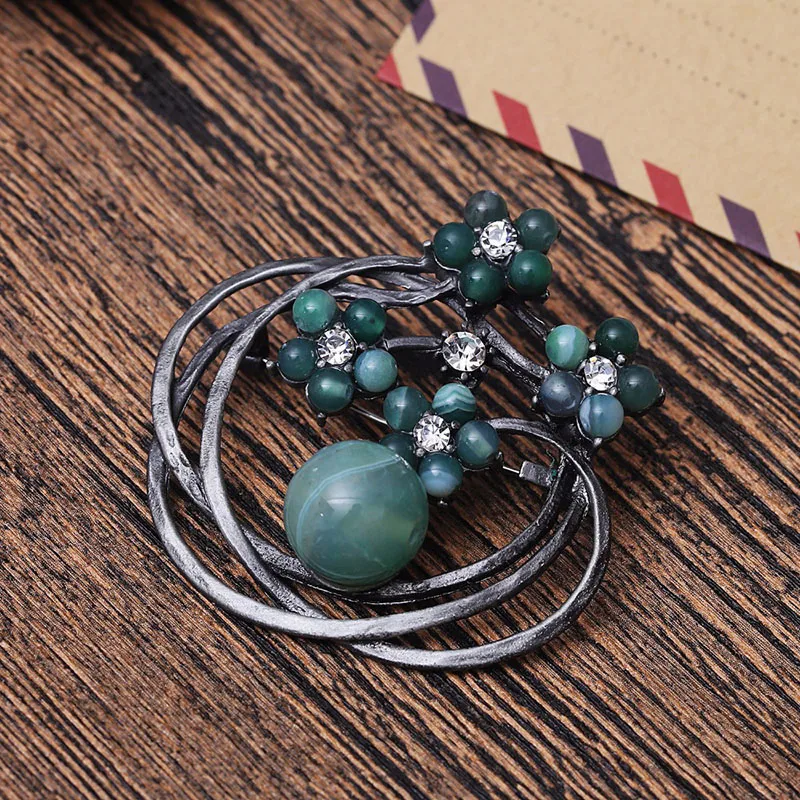 TDQUEEN Vintage Brooch Pins Antique Silver Plated Metal Green Natural Stone Beads Flower Big Round Pins and Brooches for Women (3)