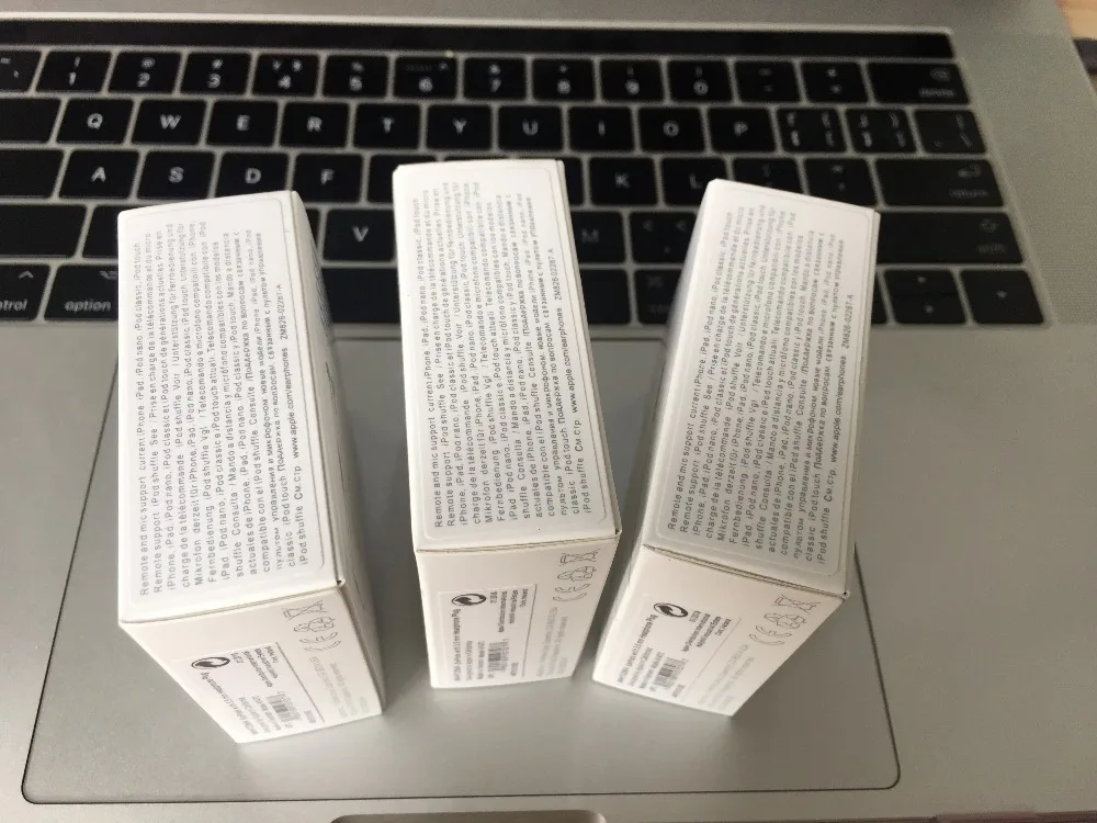 

50pcs,with New Paper packing AAA+ Quality headset in ear earphone With Remote for iphone 7 8 8P x xr xs max