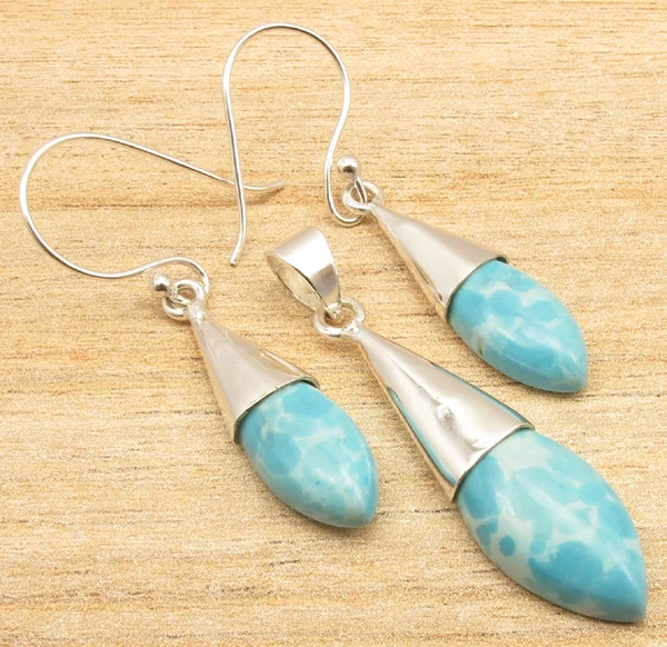 Hot 925 Sterling Argent Massif Bijoux Belle sculptée boucles d/'oreilles Créoles Pour Femmes E631