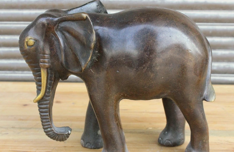 

8" Chinese FengShui Bronze Copper Gilt Strong Elephant Auspicious Animal Statue