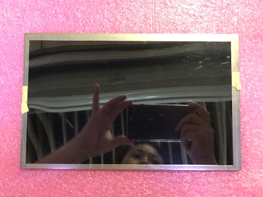 

LQ110Y3DG01 LCD Display screen