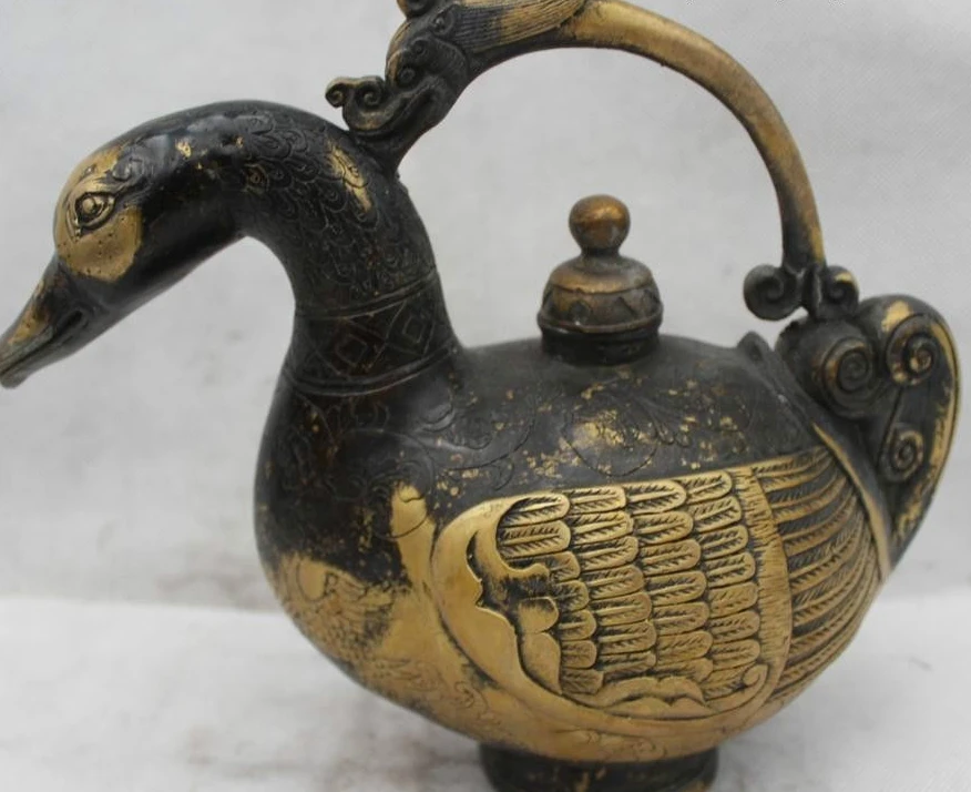 

8"China Chinese Folk Bronze Lucky duck animal kettle water jug Statue