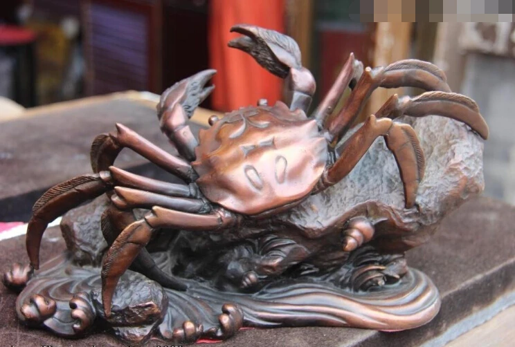 

Chinese Copper Bronze Lucky Wealth crab crabs Climbing Rock art Statue
