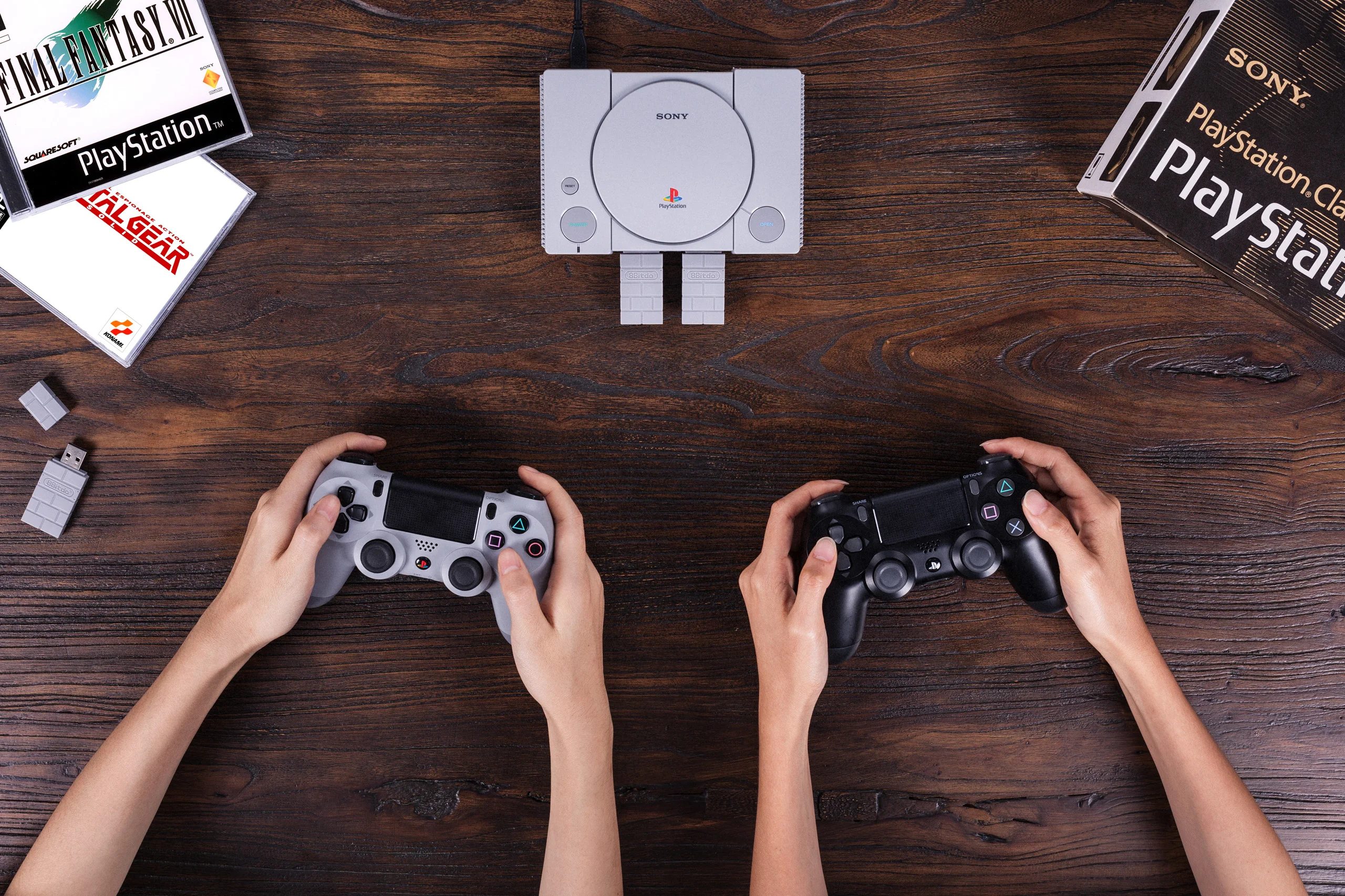 8Bitdo Grey Wireless Adapter USB Gamepad Receiver for PS1 Classic Edition / Nintendo Switch / Win / macOS