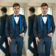 Шалевый воротник, на одной пуговице, синие костюмы симпатичный крутой модный смокинги по индивидуальному заказу приталенный Блейзер(пиджак+ брюки+ жилет+ галстук-бабочка+ платок