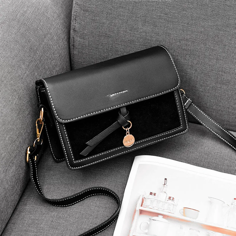 

Women's Leather Handbags Black Vintage Flap Casual Female Messenger Shoulder Bags Red Luxury Crossbody Bags For Women 2019 New