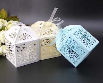 

60 Pcs Blue / Pink / White Baby Birthday Party Baby Shower Laser Hollow Out Cross Candy Box Wedding Favor Gift Boxes