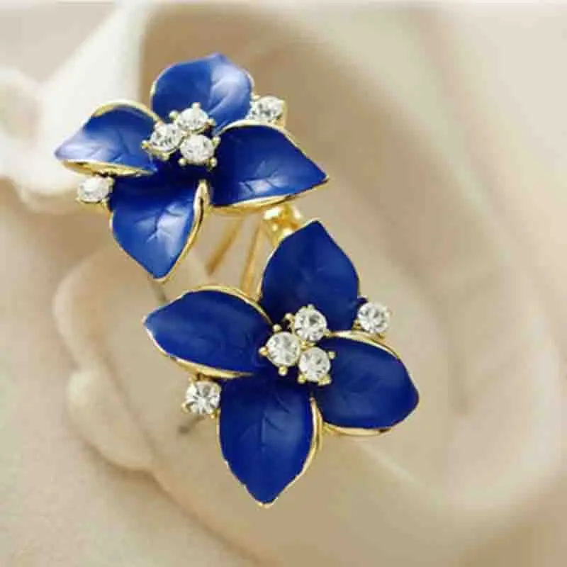 

Fashion Individuality Women Alloy Flower Imitation Crystal Stud Earrings Top Grade Charm Jewelry Wholesale