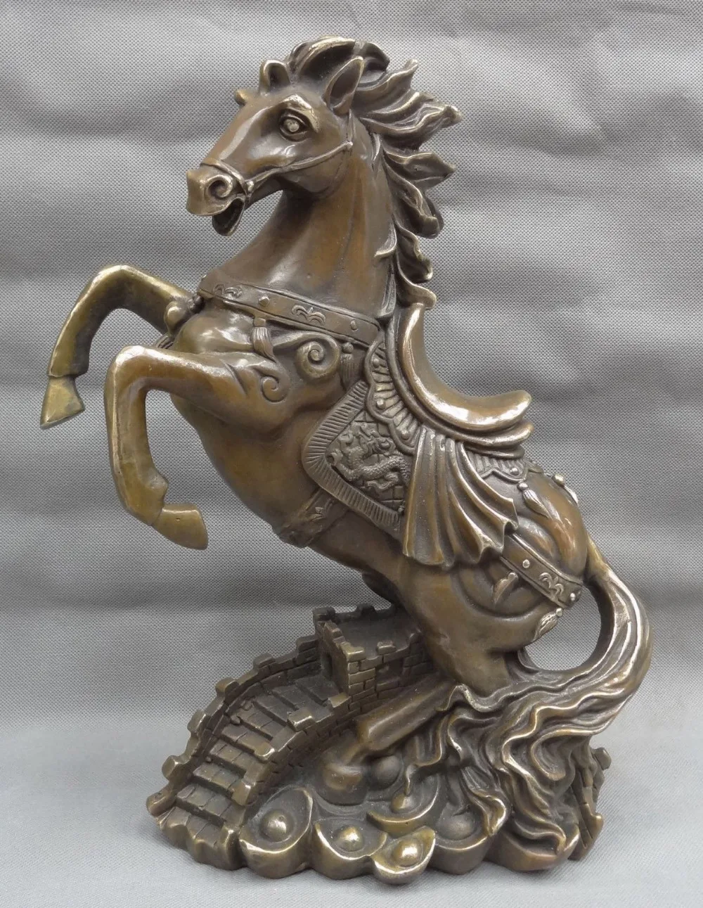 

15" Chinese Bronze Wealth Dragon YuanBao Up Jump Horse Statue On The Great Wall