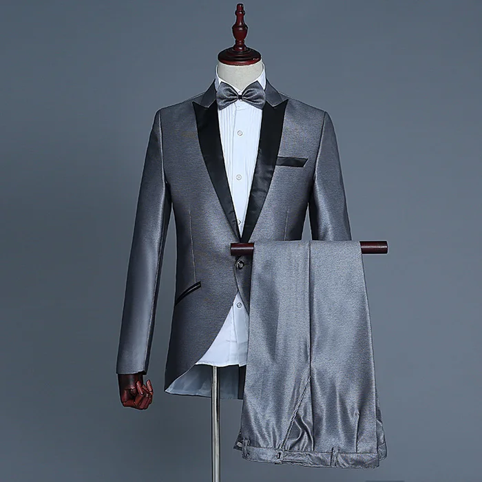sliver-gray-black-collar