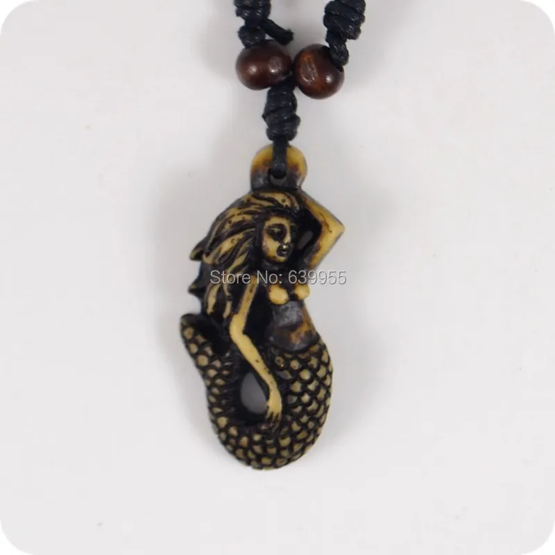 Nuovo Disegno Della Sirena Sirena Resina Che Intaglia Pendente Della Collana Amulet Fortunato Regalo Tribale Dei Monili Di Modo