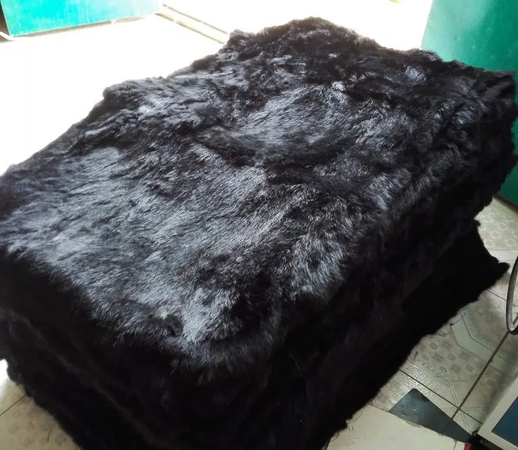 Black rabbut fur rugs dyed rabbit fur blanket real Rabbit skin fur plate (3)