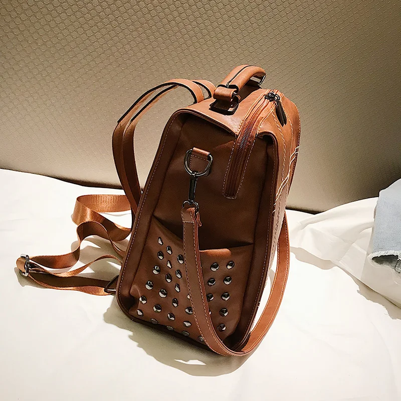 Fashion Rivet women Backpack Pu Leather Female Backpack School Backpack For Teenage Girls lock bags for Girls 2018 mochila (23)