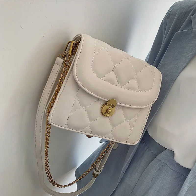 

Women's small bag 2019 new Korean version of the chain small square bag fashion wild shoulder Messenger bag