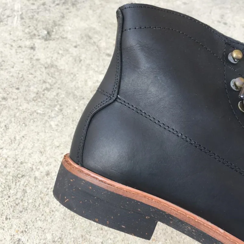 Wiosna Mężczyźni Buty British style Fashion kostki buty prawdziwej skóry casual motocykl czarny wygodne Vintage Travel Boots -