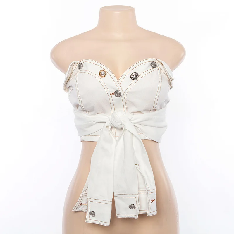 8961112025_1973477789