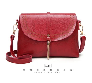 

Shoulder Bag Casual Tote Saffiano Fashion Luxury Handbags Women Bags Bolsa Feminina Hollow Out Tassel Messenger Bags Sac A Main