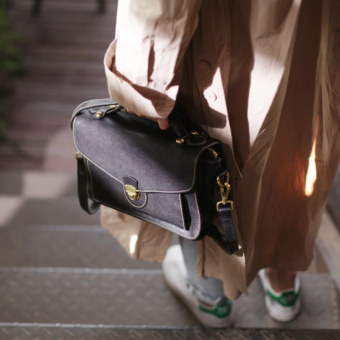 AETOO Leather shoulder bag, retro on the new small square bag, hundred envelopes ancient feeling girl crossbody bag