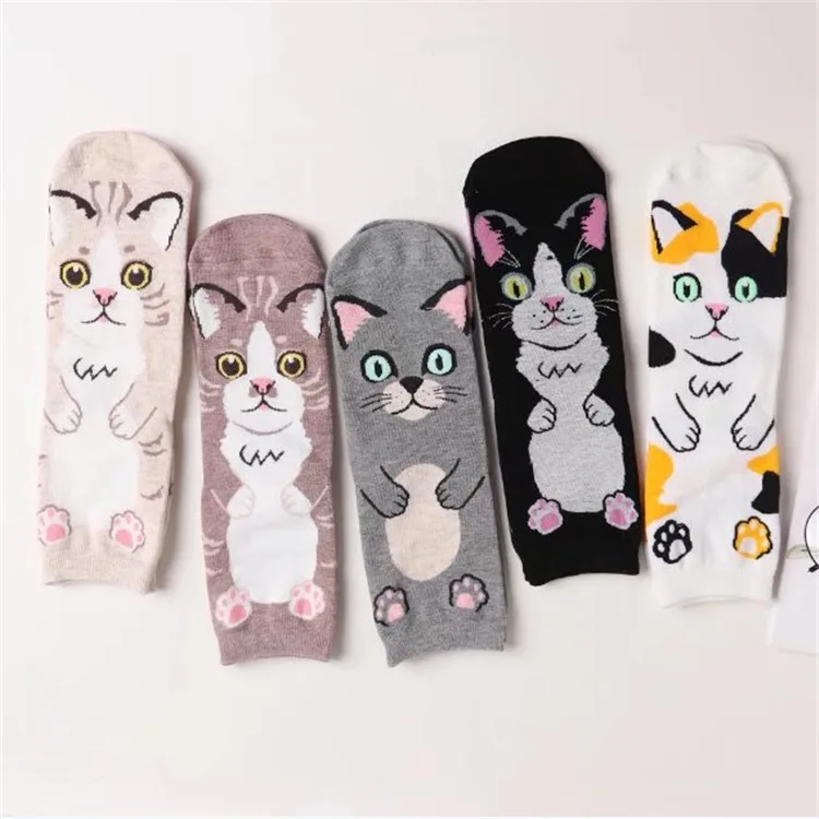 

New 2018 harajuku cotton women socks cat face pattern socks personality chaussette femme calzini women socks autumn winter sock