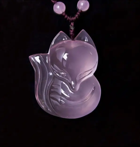 

Natural agate fox jade pendant female models to send marriage to promote love against the third chalcedony pendant