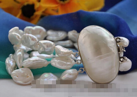 

>>>>>3strands BAROQUE white KESHI REBORN PEARL bracelet mabe clasp
