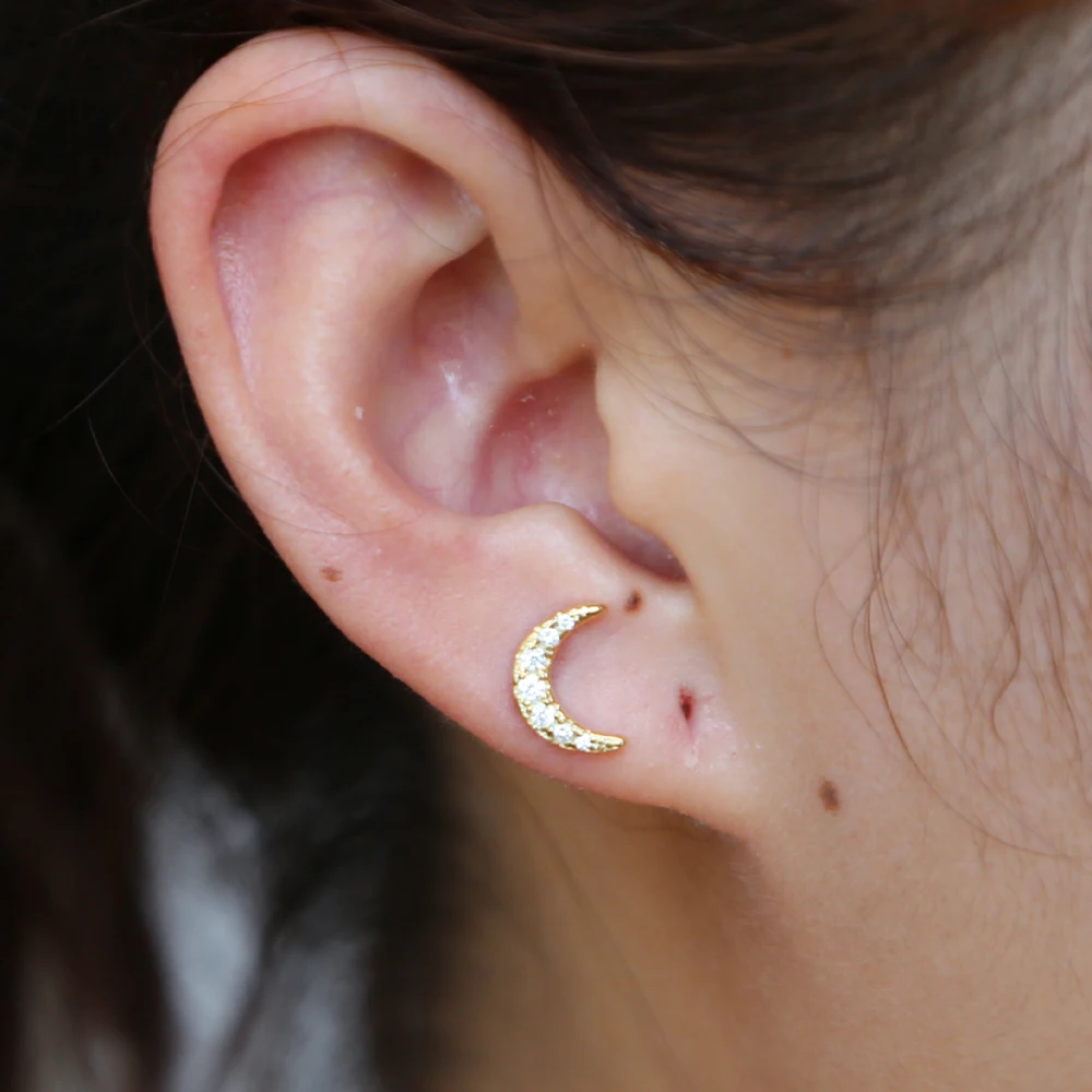 

Cute Women 925 sterling silver Stud Earrings Classic Design cz Star Heart Moon Earrings Jewelry minimal dainty earring