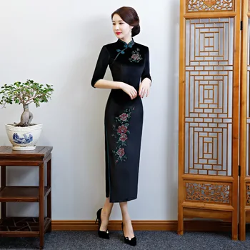 

Black Sexy Slim Long Dress Vintage Handmade Button Women Velvet Qipao Chinese Style Embroidery Floral Cheongsam Vestidos M-4XL