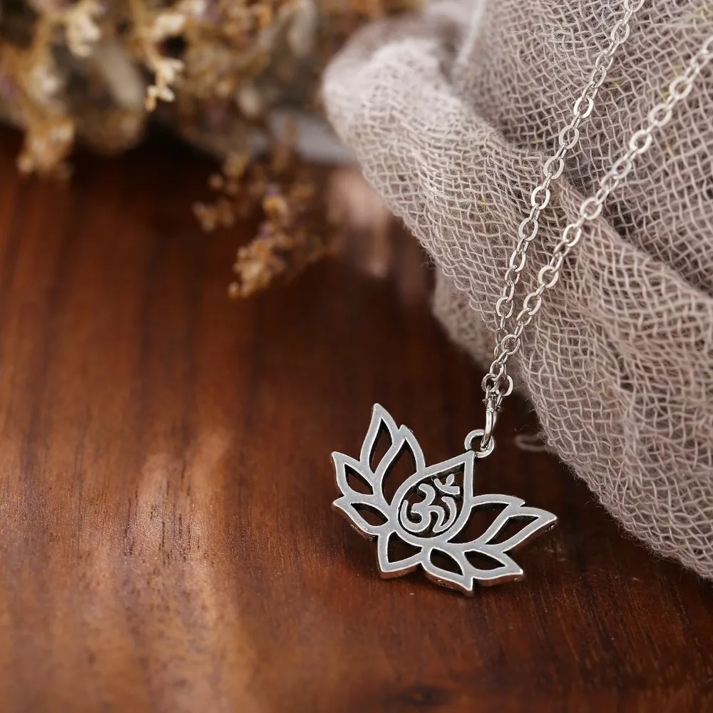 

Classic Silver Color Alloy Hollow Lotus Flower Necklace Choker Yoga OM Yogi Meditation Pendant Necklace For Women G Jewelry