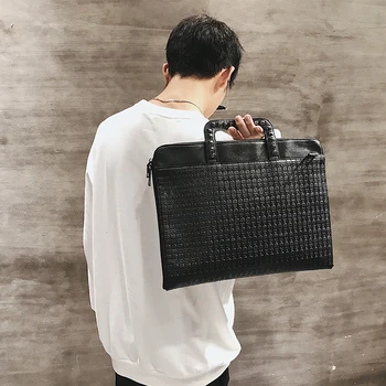 

hot men's handbags designer skull shoulder bags for teenagers rivets handbags Large-capacity Tote casual Briefcase